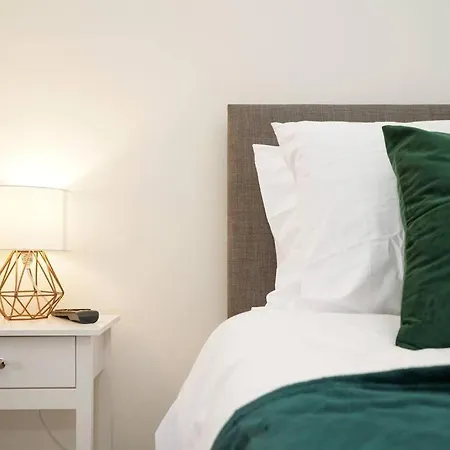 Apartament 3 Bedroom With Free Parking