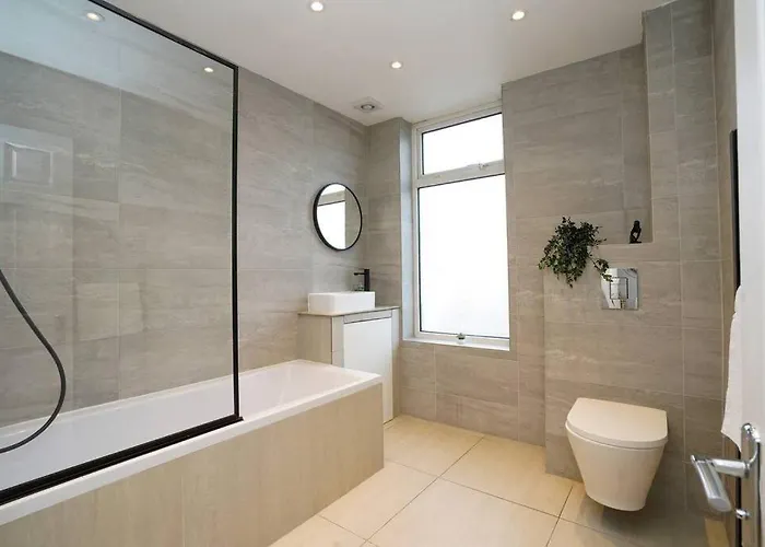 3 Bedroom With Free Parking Appartamento Leeds (West Yorkshire)